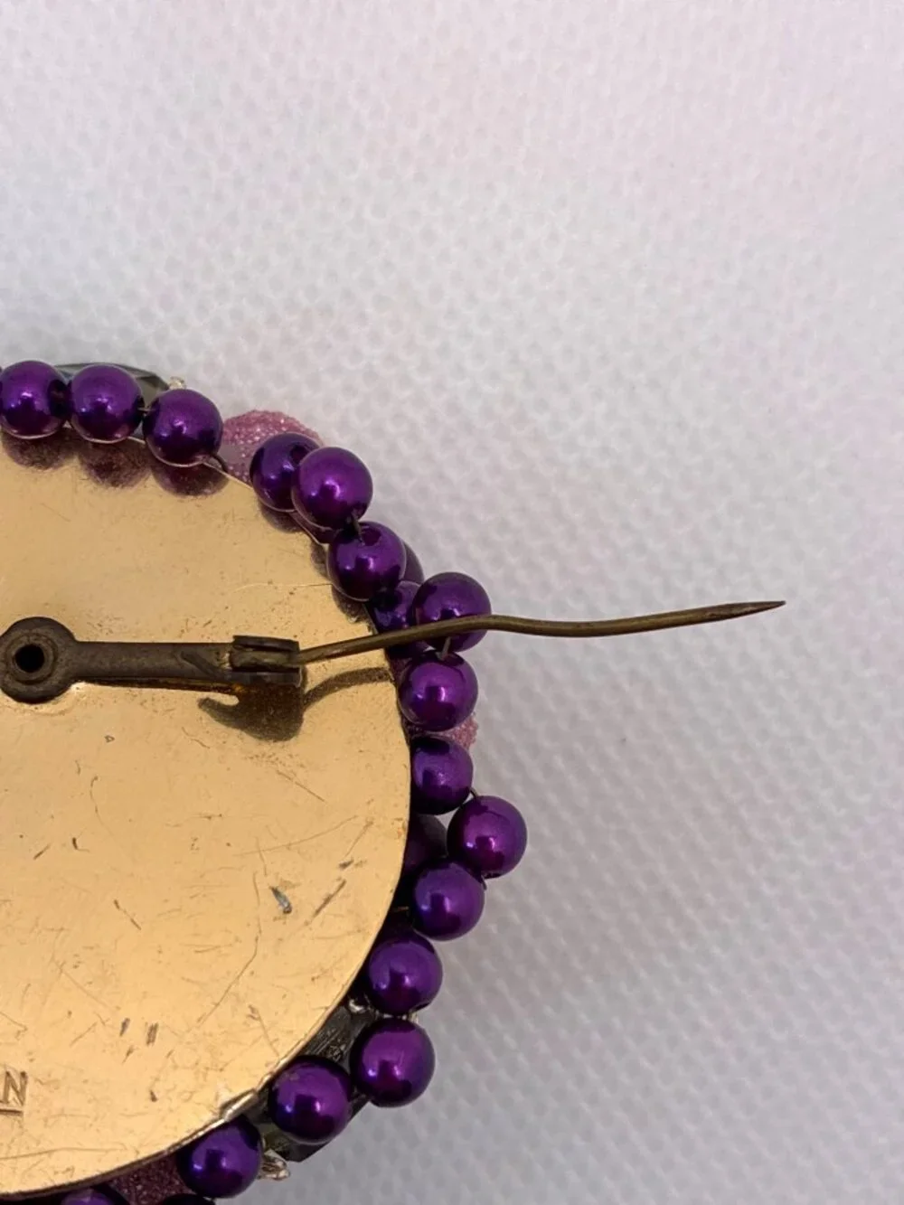 Vtg Japan Purple Brooch Sugar Beads Gold Accents & Faux Gemstones 2 In Diameter